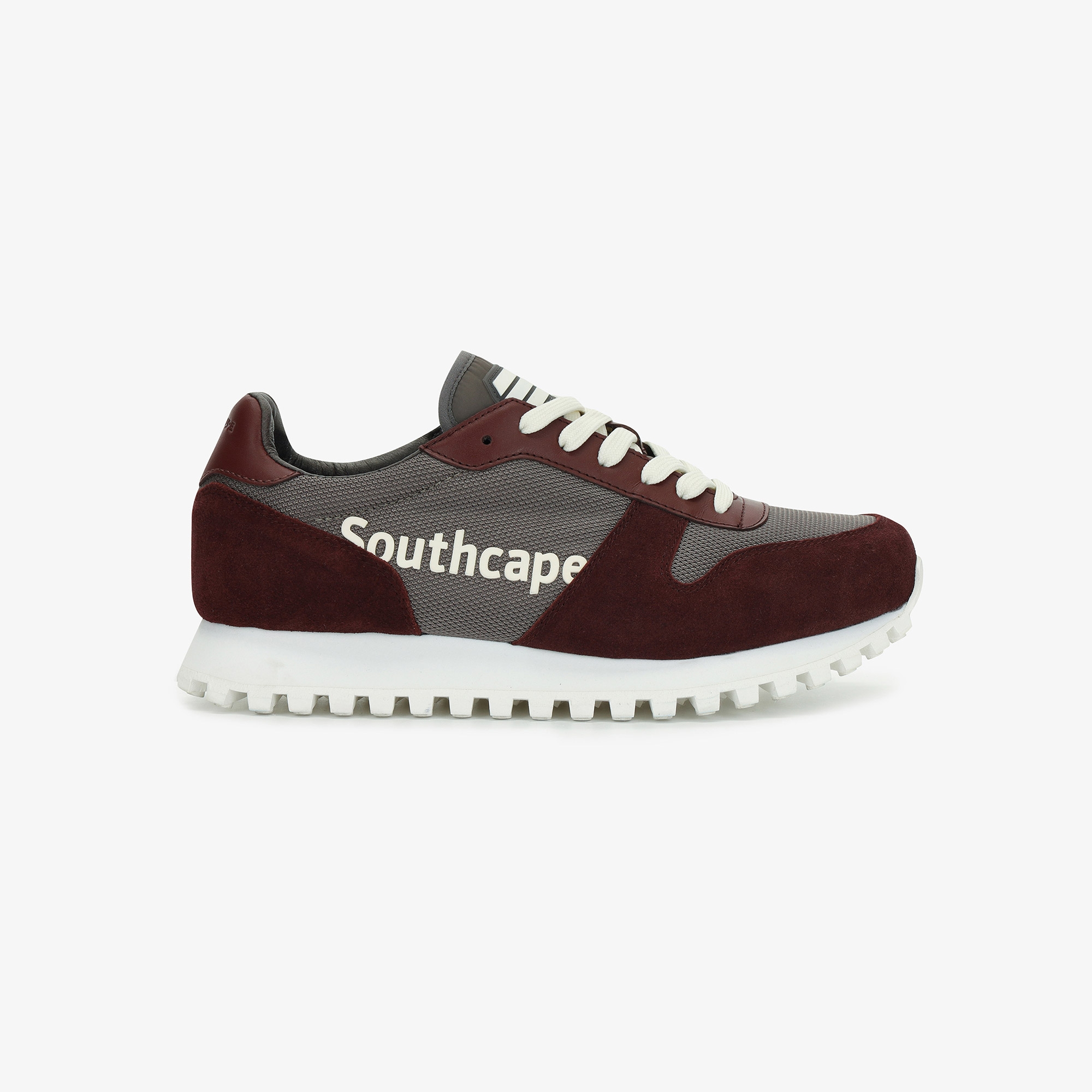 SC Logo Spikeless Shoes_BD
