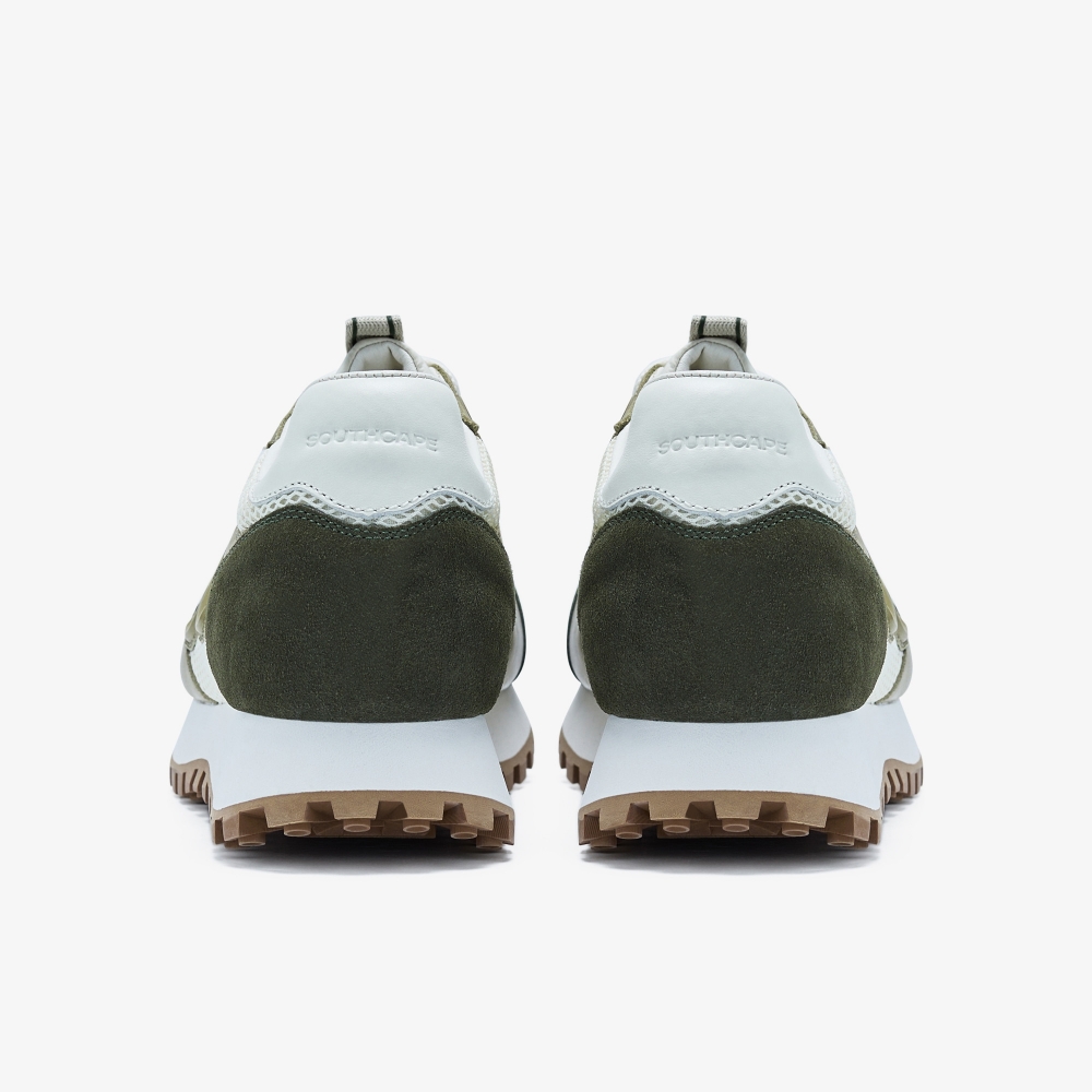 SC Logo New Spikeless Shoes_KH