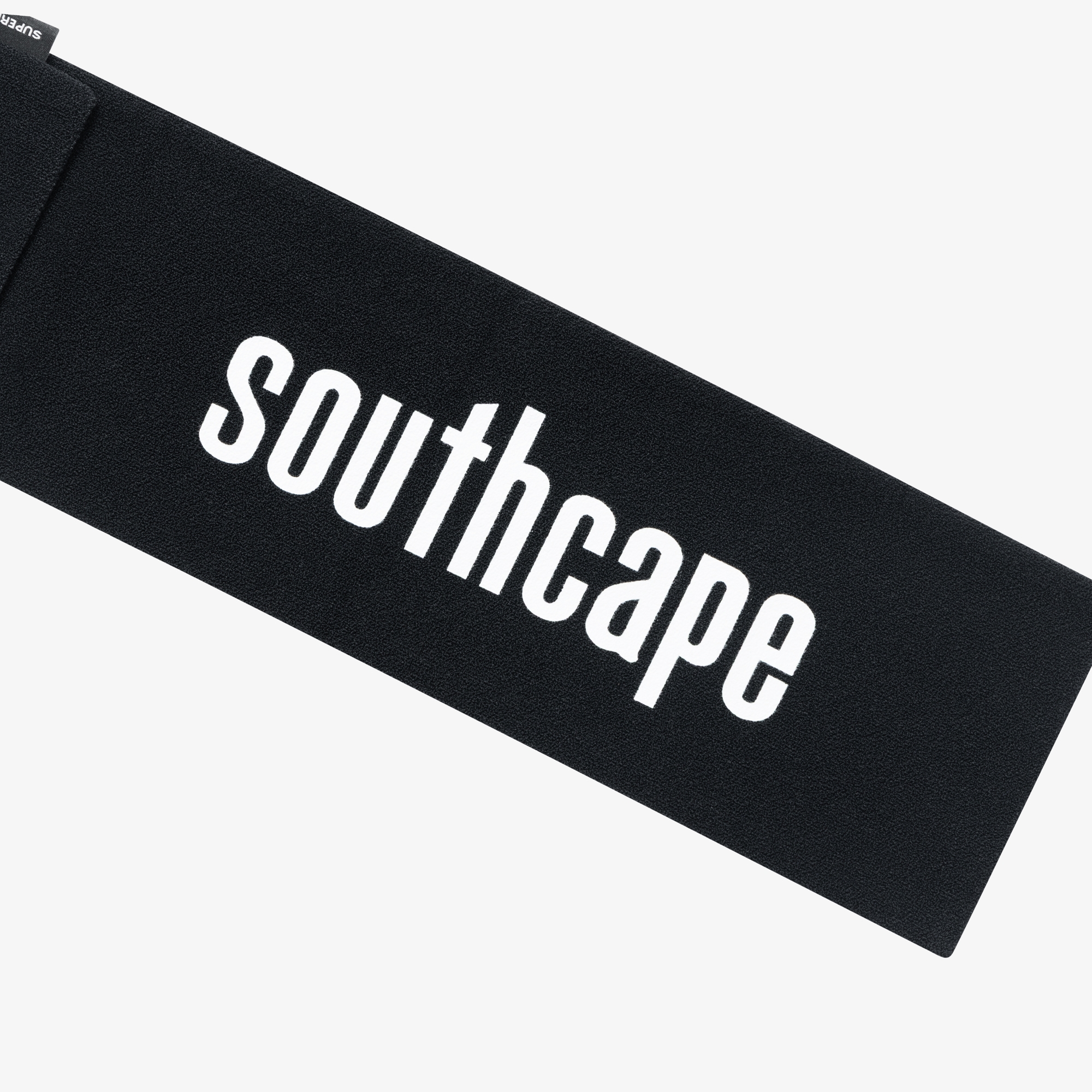 Volante Lettering Bolthole_BK