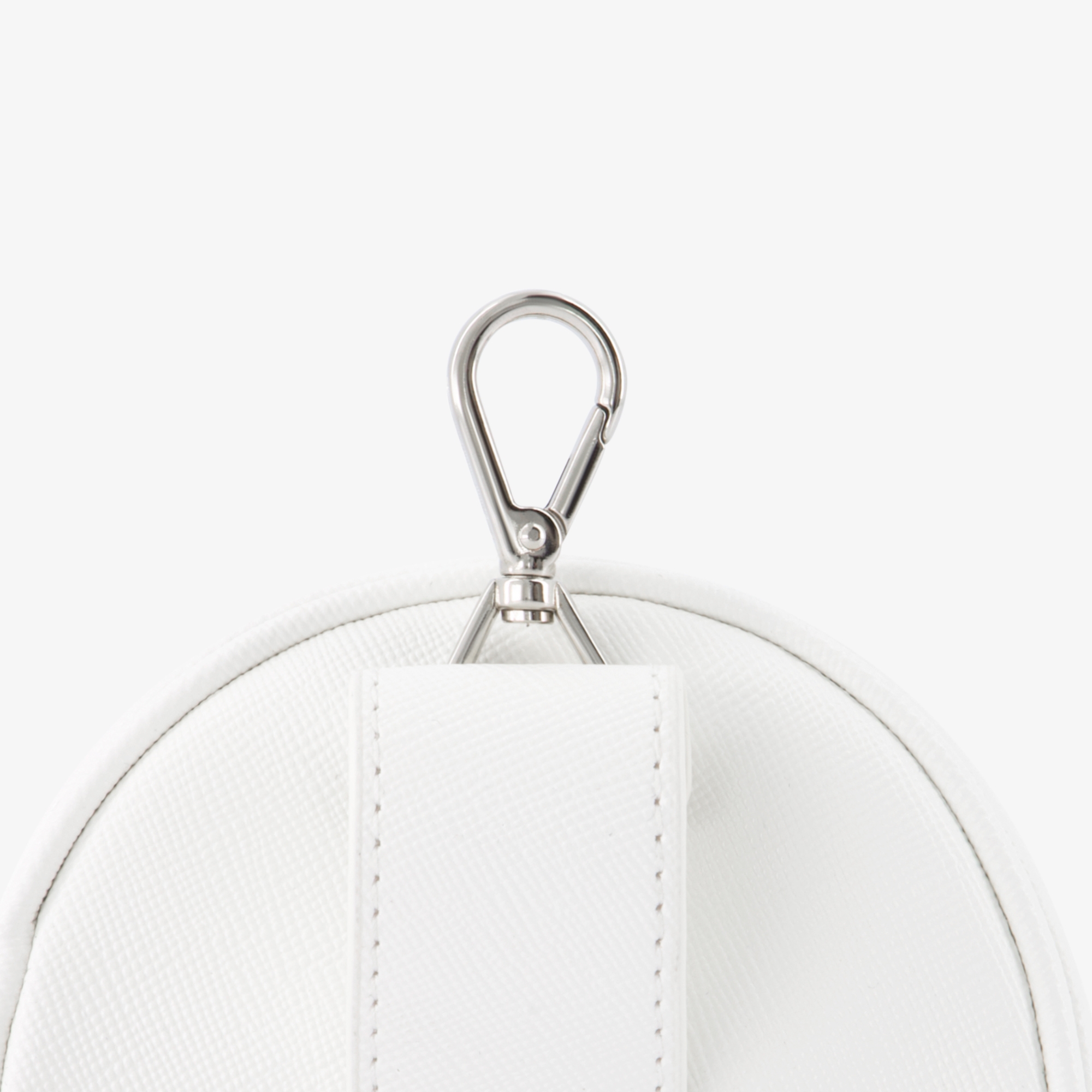 16 Logo Ball Pouch_WT