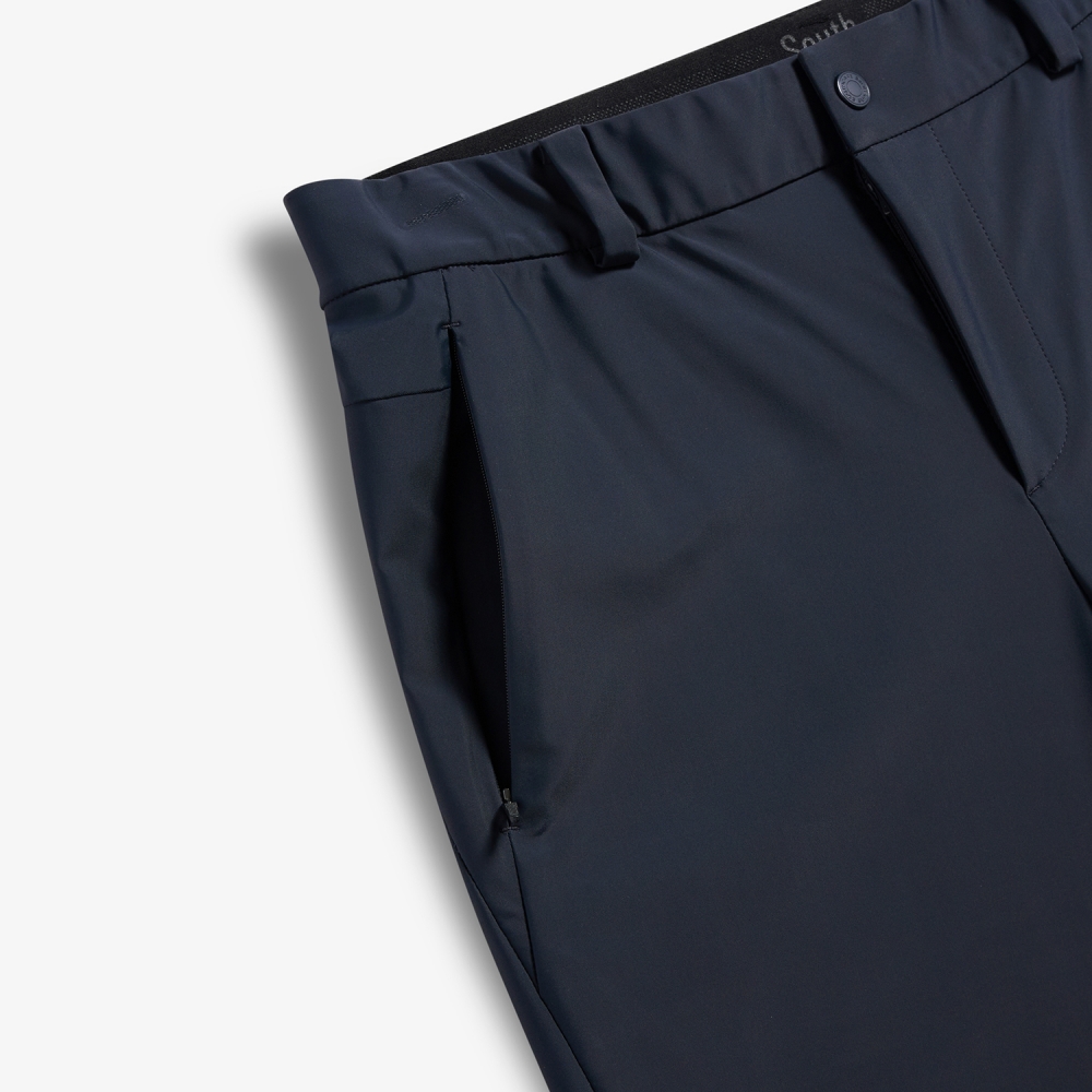 Pouch Pocket Slim-Fit Shorts_DG