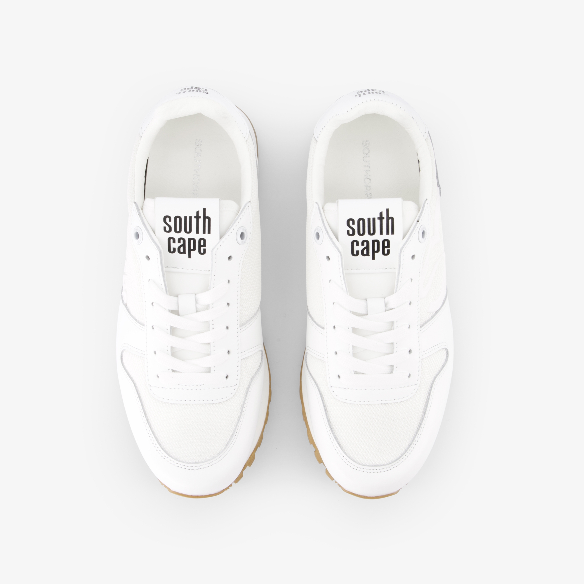 New Logo Spikeless Shoes_BE