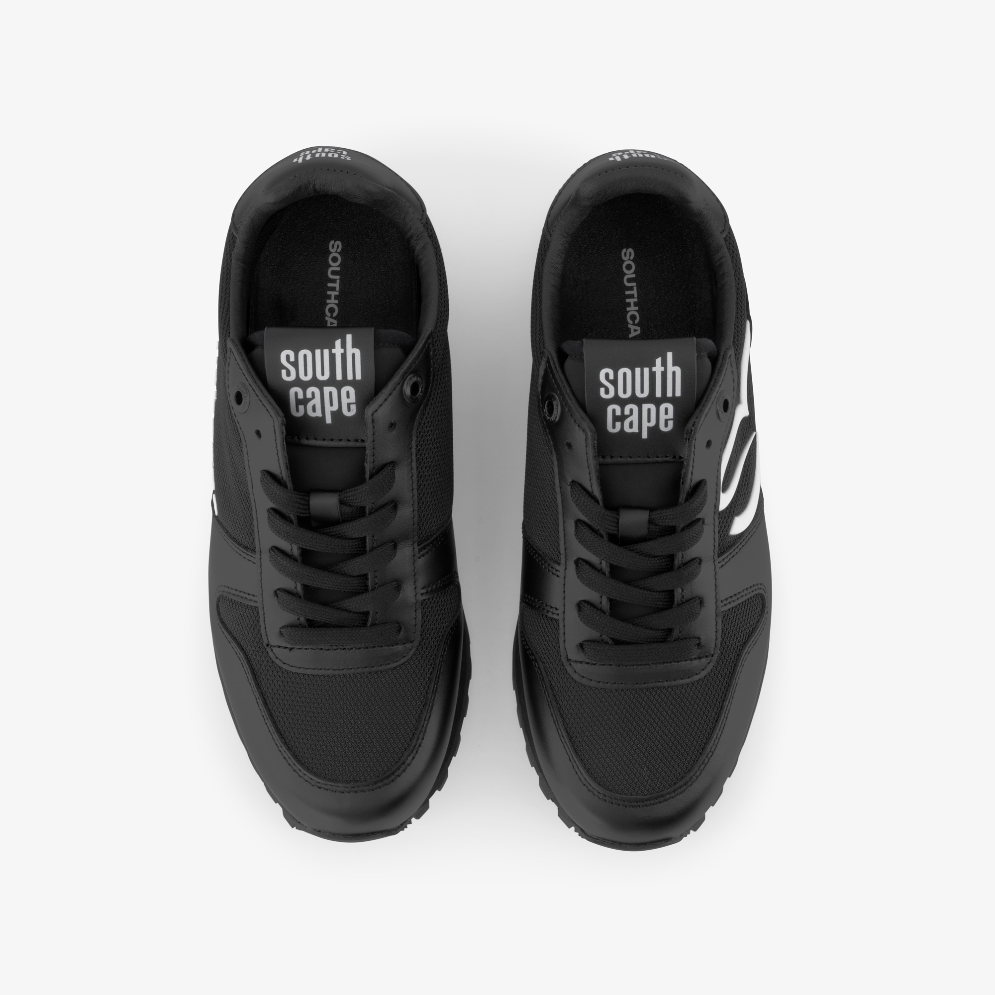 New Logo Spikeless Shoes_BK