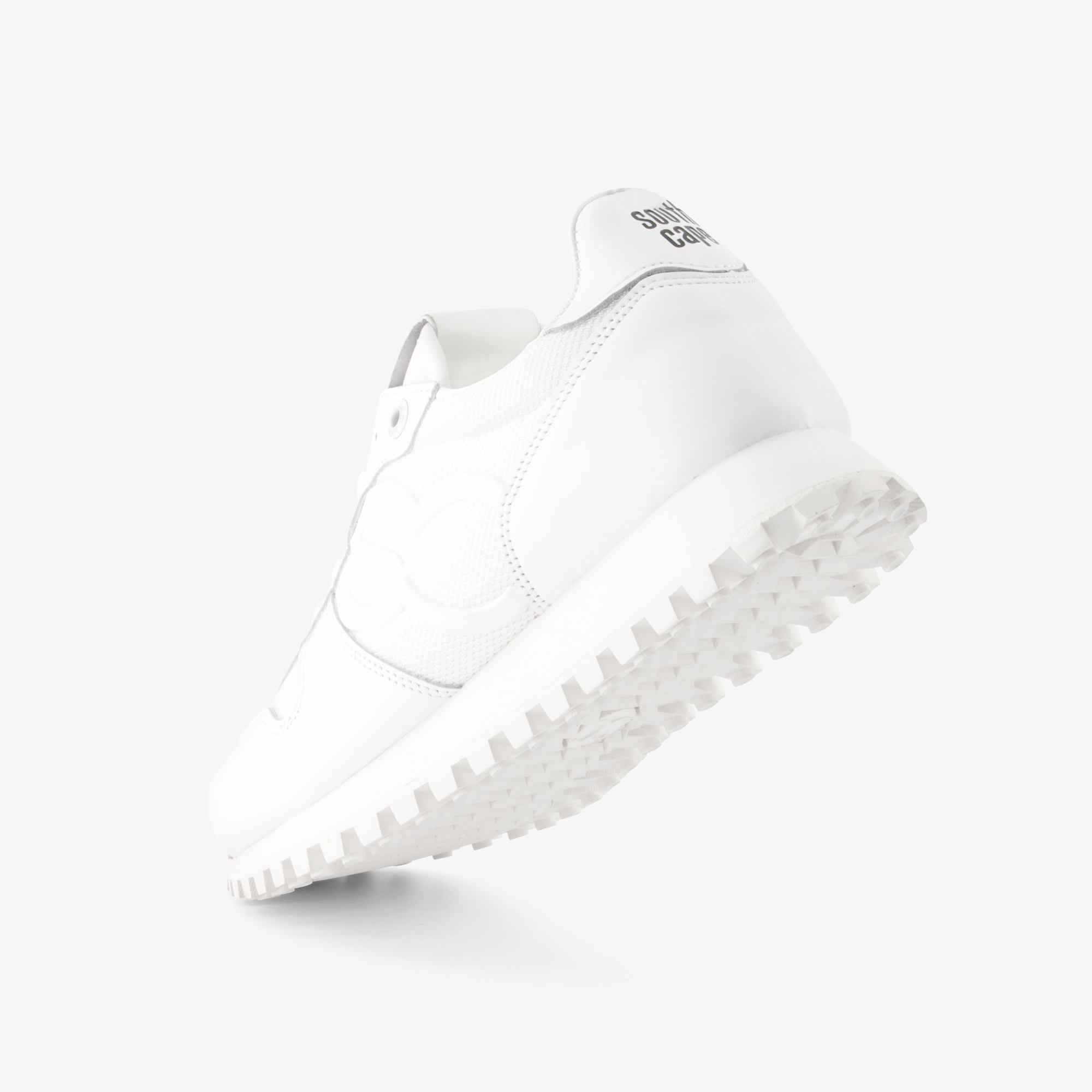 New Logo Spikeless Shoes_WT