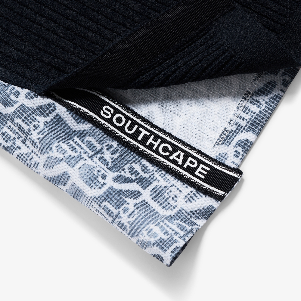 Logo Flow V-Neck Sleeveless_NA