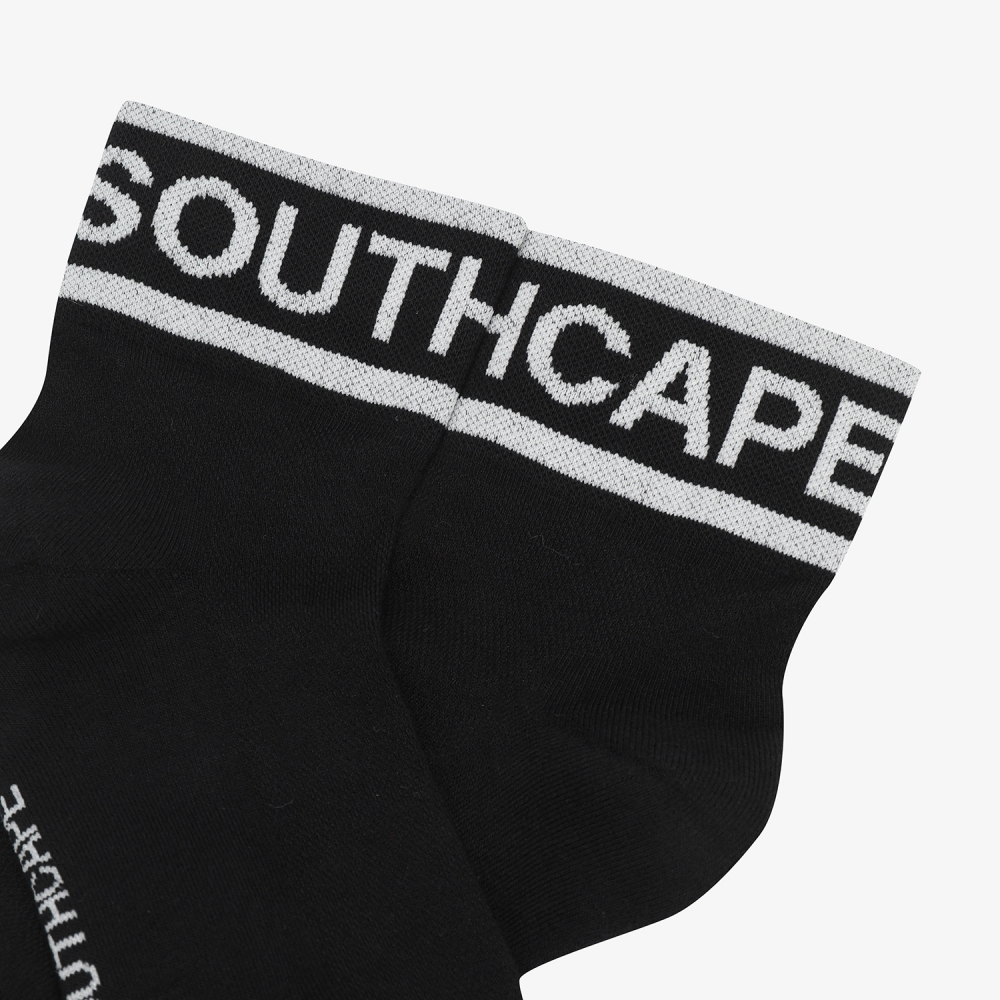 Color Contrast Logo Lettering Crew Socks_BK