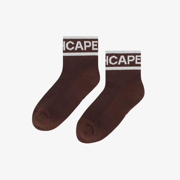 Color Contrast Logo Lettering Crew Socks_DW