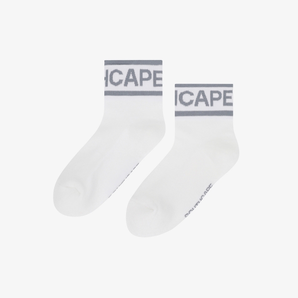 Color Contrast Logo Lettering Crew Socks_GY