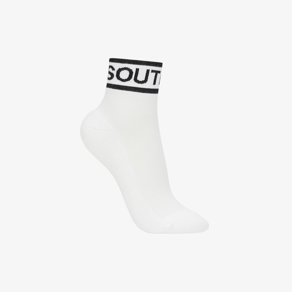 Color Contrast Logo Lettering Crew Socks_WT
