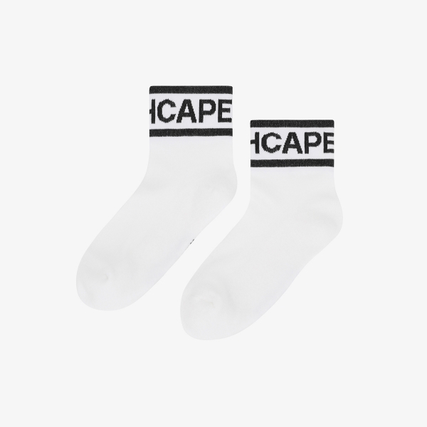 Color Contrast Logo Lettering Crew Socks_WT