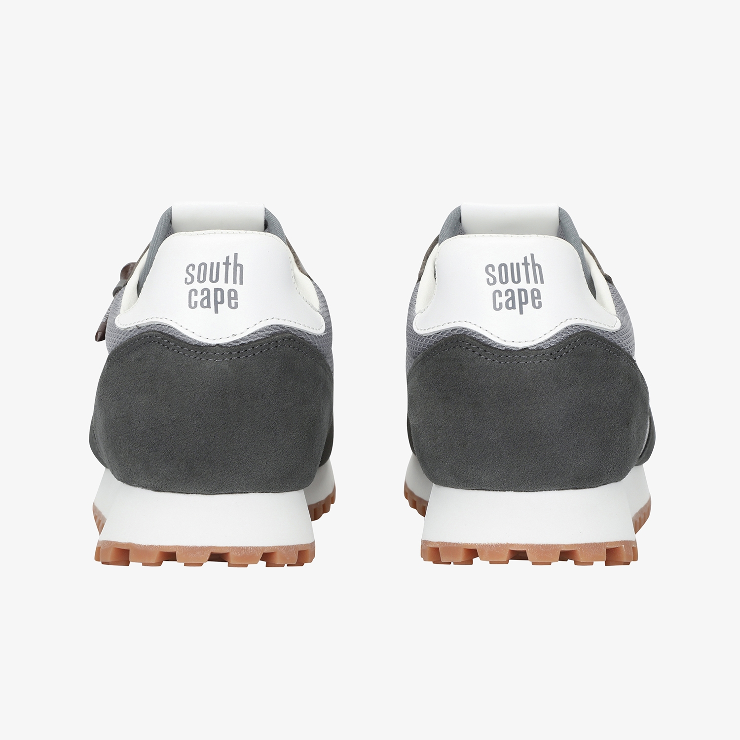 New Logo Color-Block Spikeless Shoes_GY