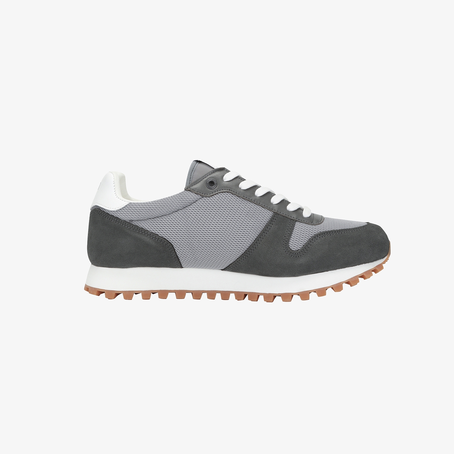 New Logo Color-Block Spikeless Shoes_GY