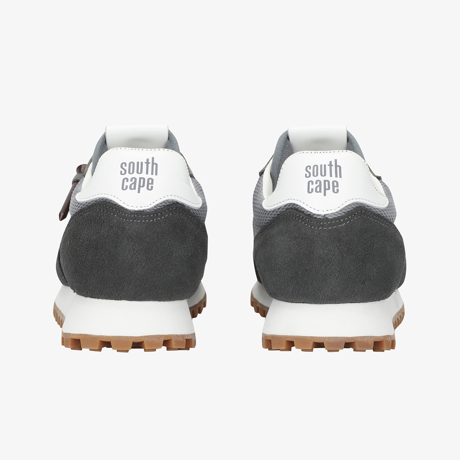 New Logo Color-Block Spikeless Shoes_GY