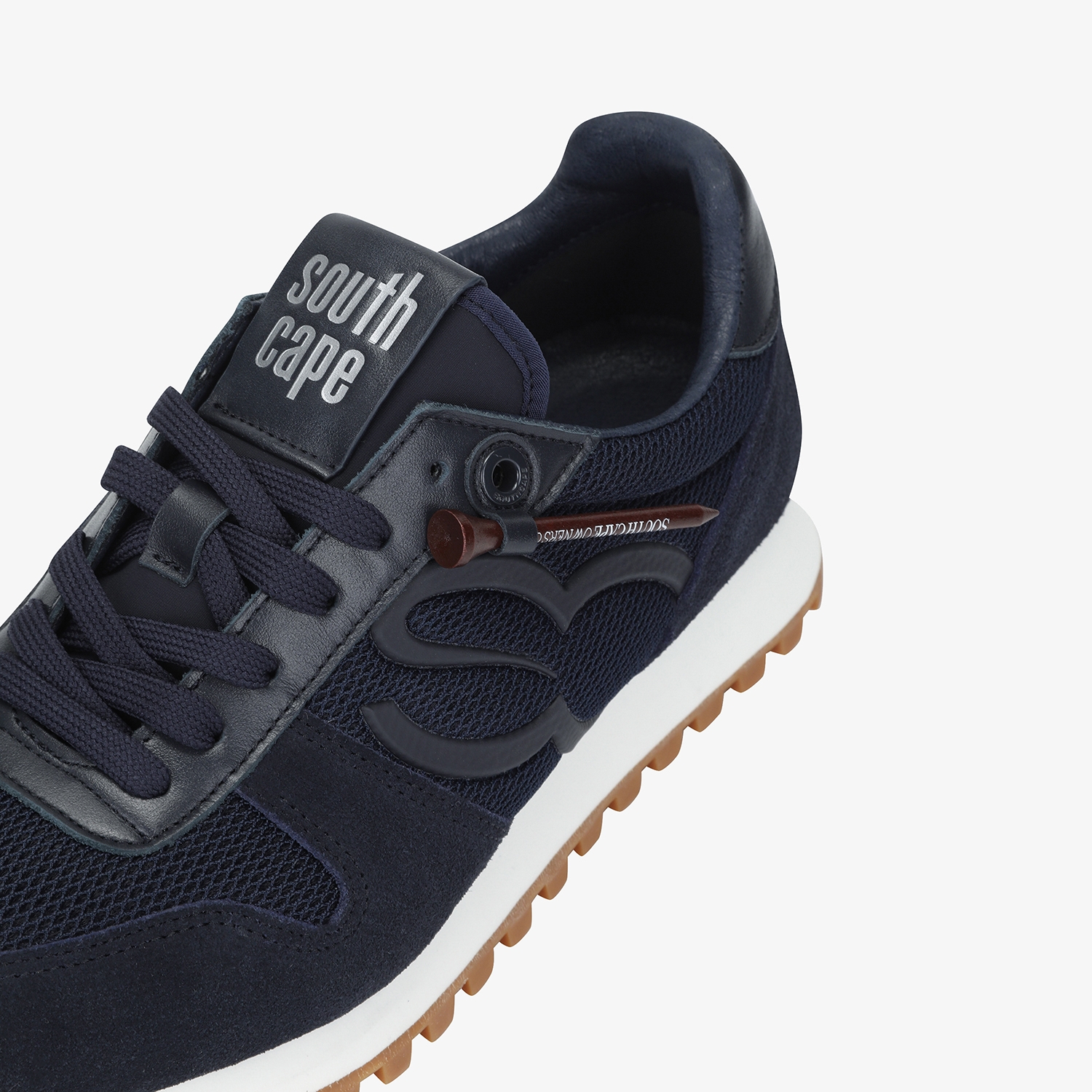 New Logo Color-Block Spikeless Shoes_NA