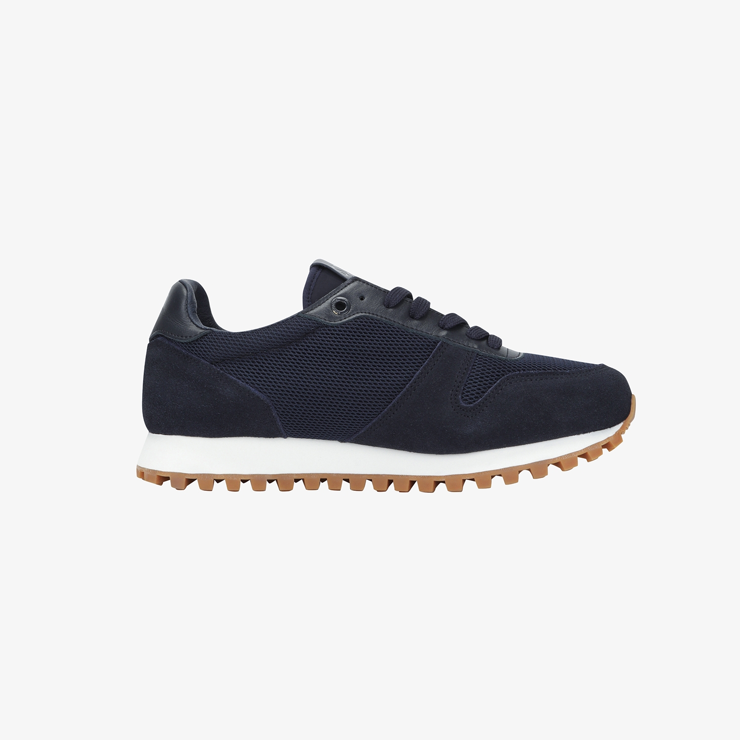 New Logo Color-Block Spikeless Shoes_NA
