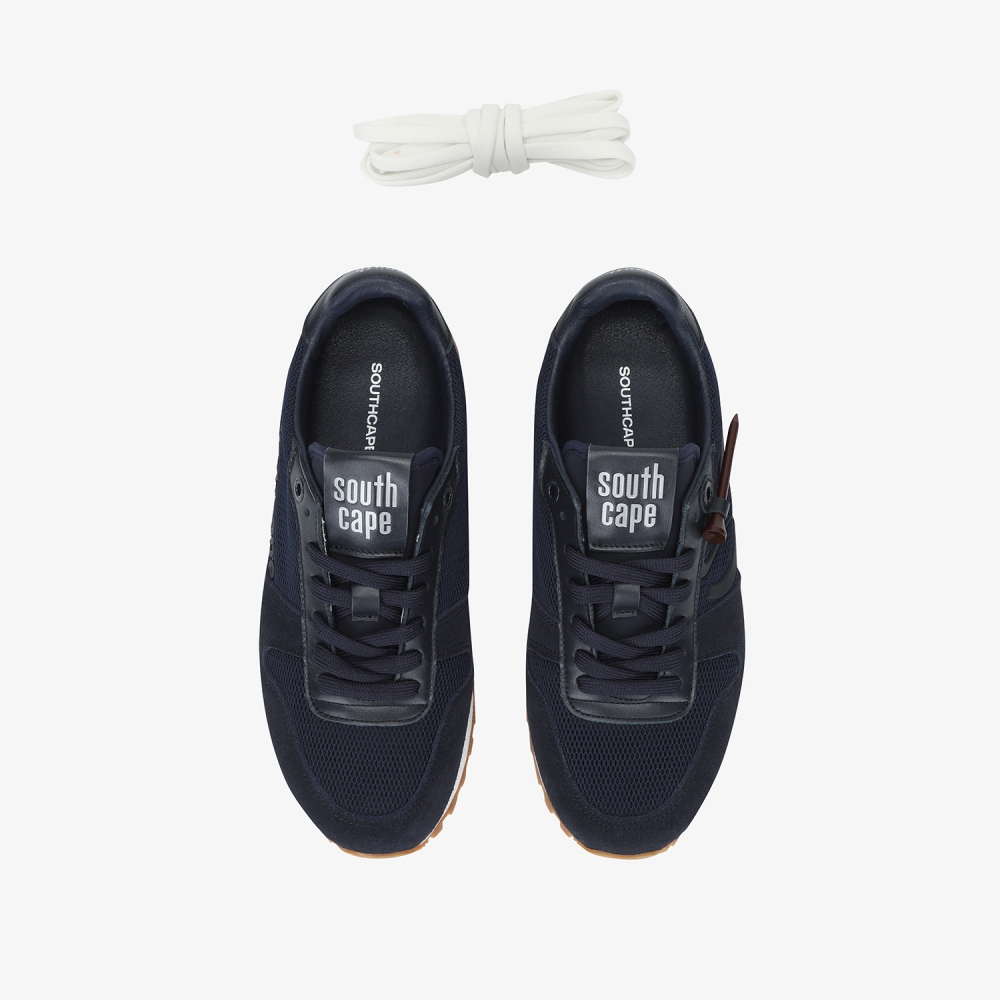 New Logo Color-Block Spikeless Shoes_NA