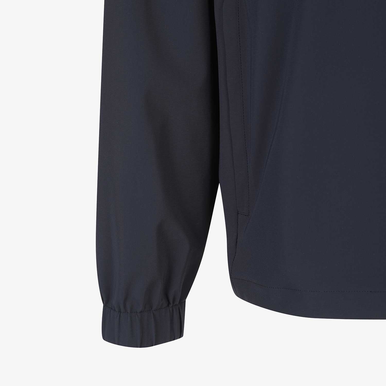 Southcross V-Neck Nylon Pullover_DA