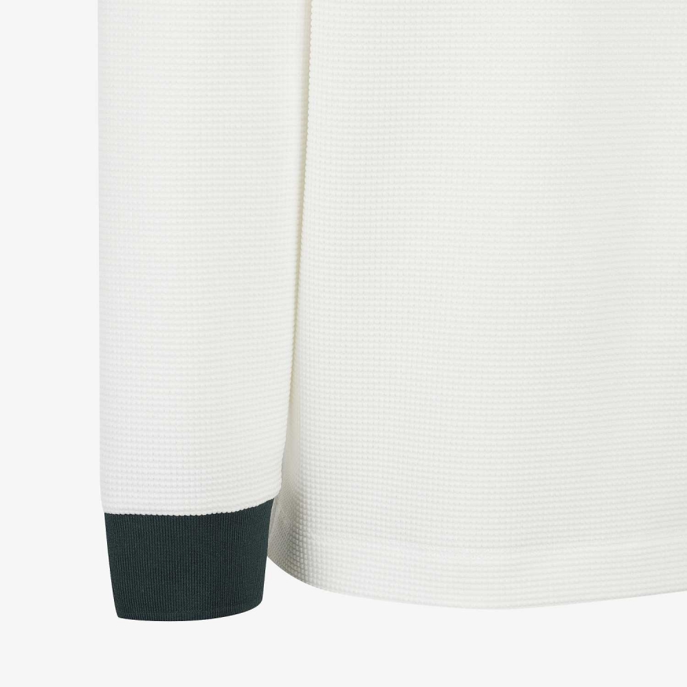 Buddy Embossed-Touch Collar T-Shirt_WT