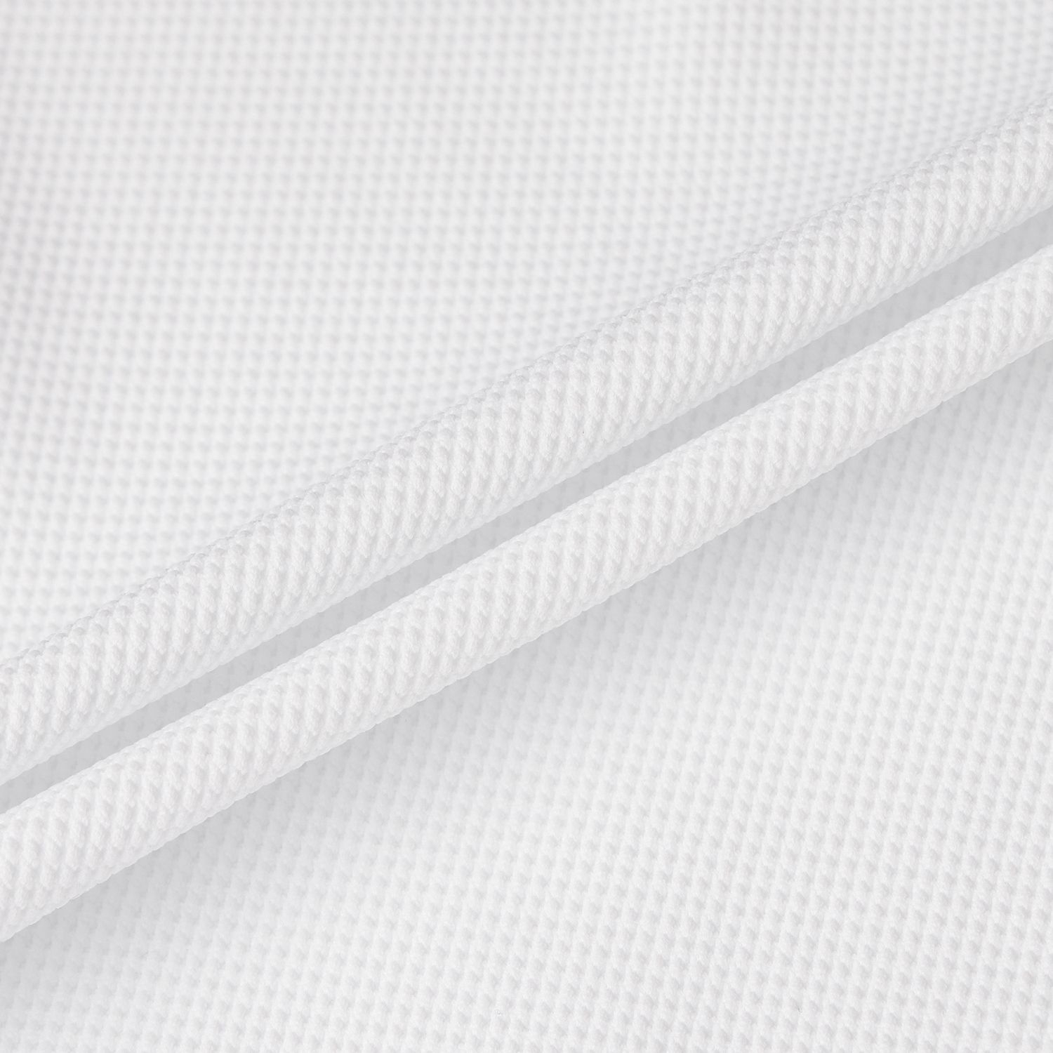 Signature Logo-Neck Round T-Shirt_WT