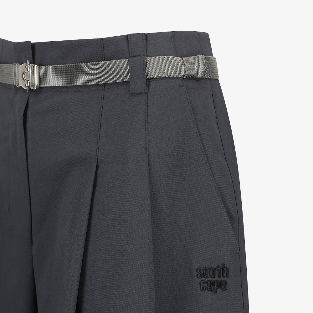 Belt-Point Bermuda Pants_BK