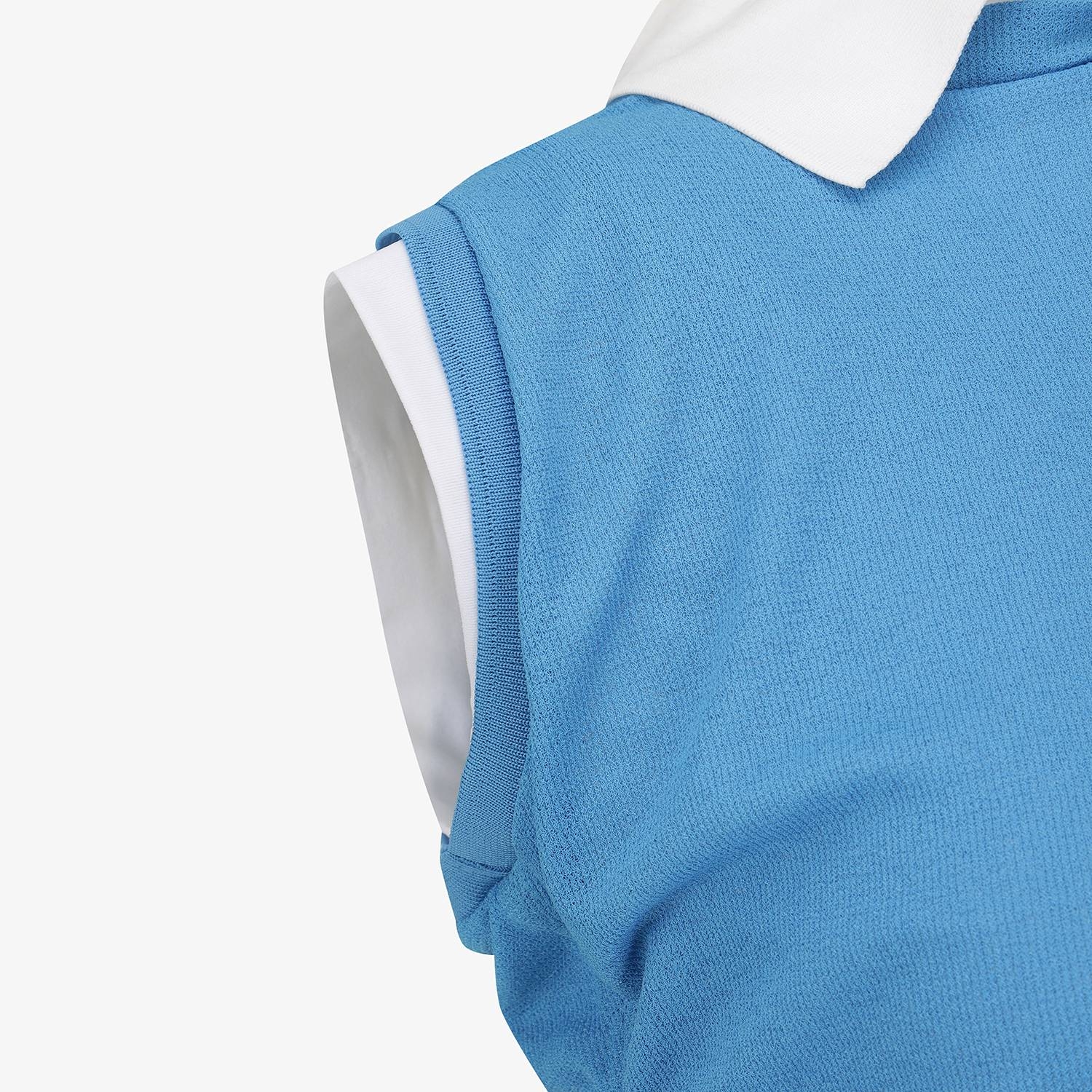Knit-Like Sleeveless Collar T-Shirt_BL