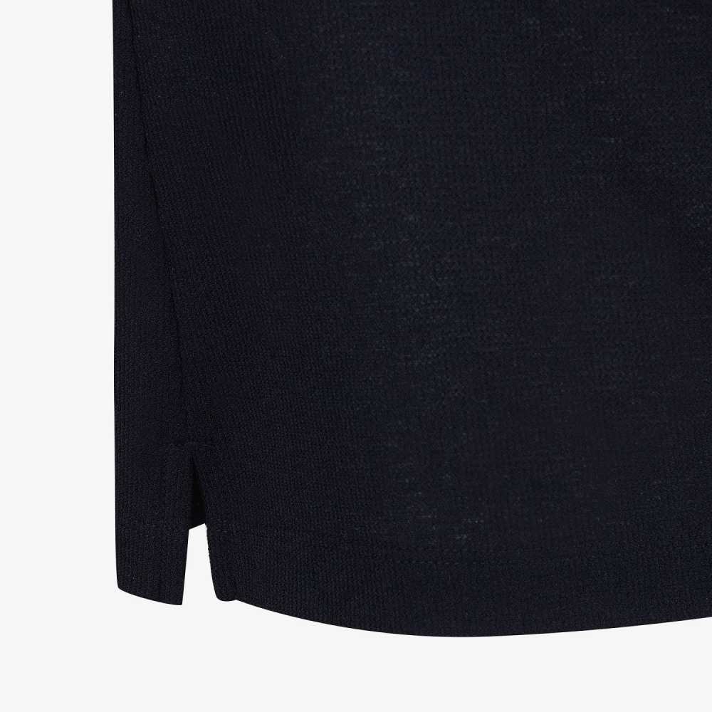 Knit-Like Collared Long-Sleeve Performance T-Shirt_NA