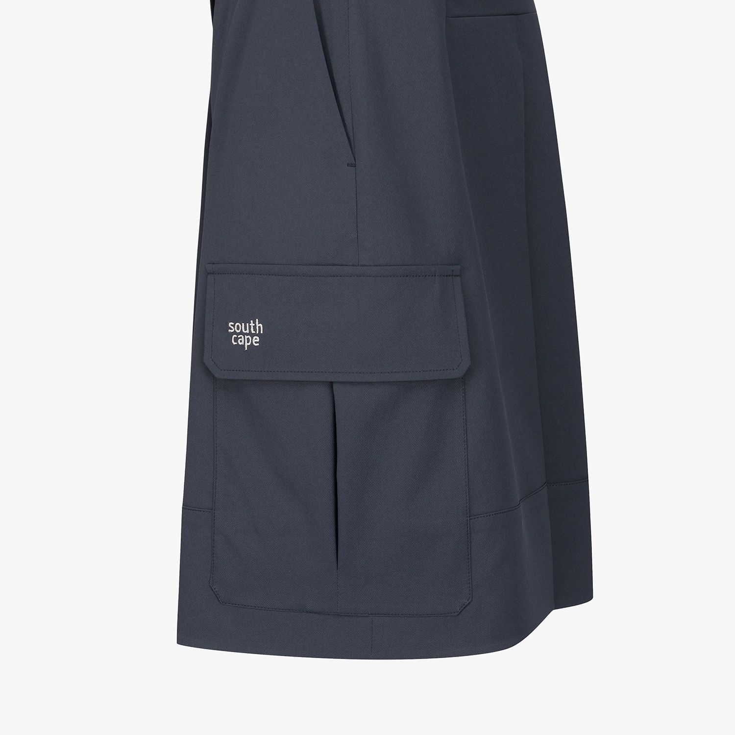 Out Pocket Wide Bermuda Pants_NA