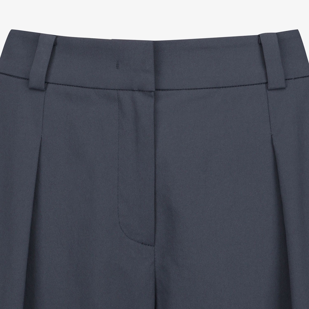 Out Pocket Wide Bermuda Pants_NA