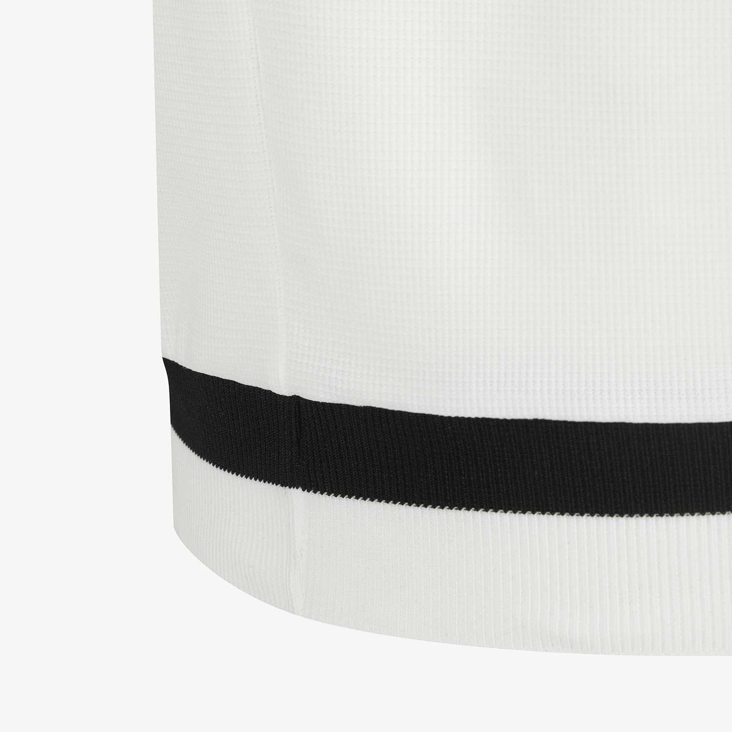 Back Logo Mock Neck T-Shirt_WT