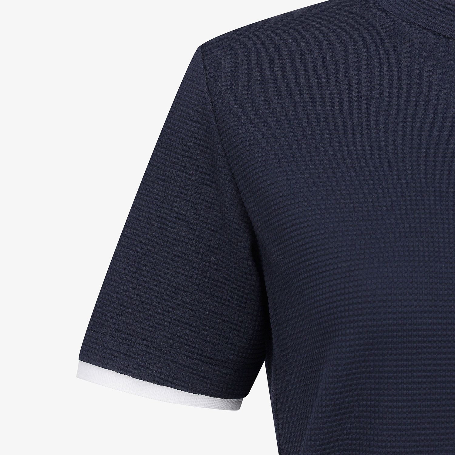 Knit-Like Color-Block Round T-Shirt_DA