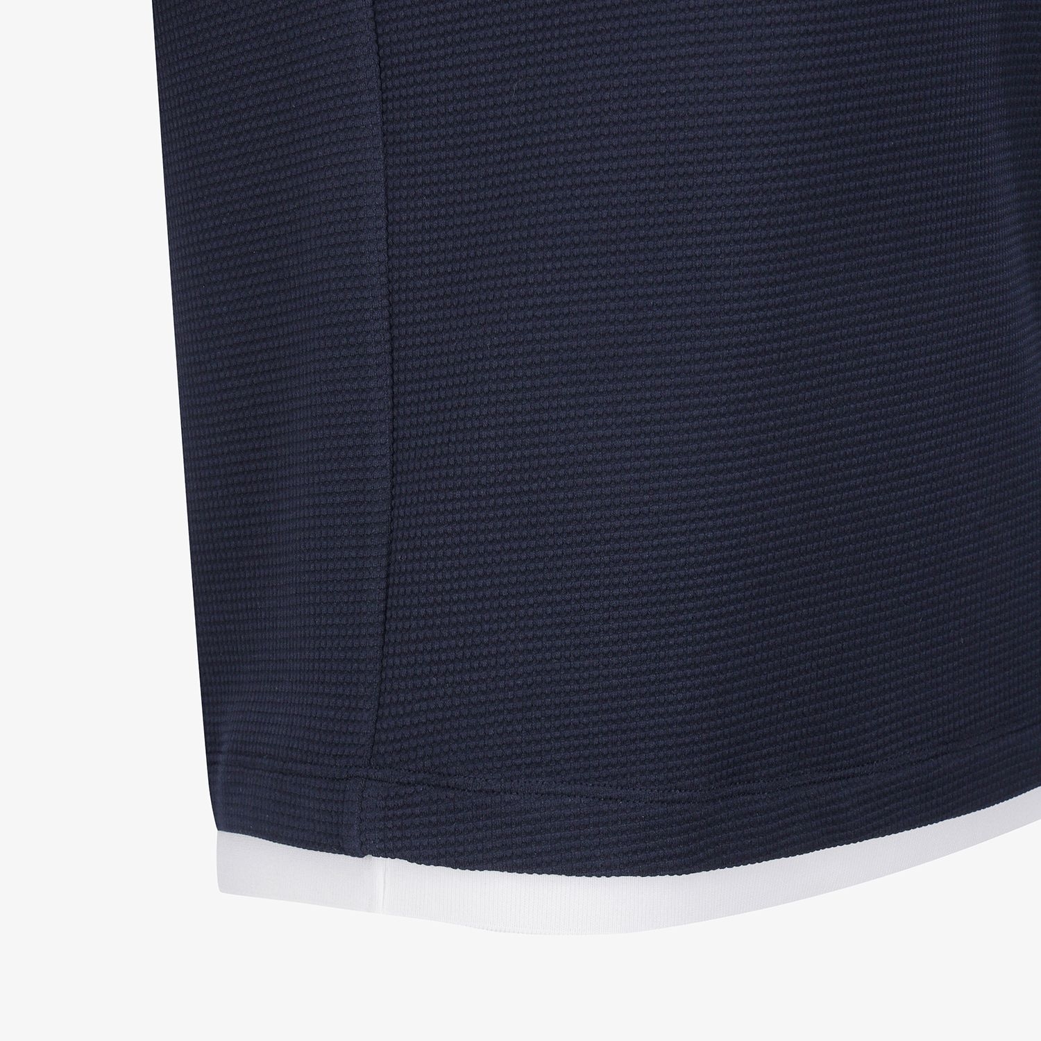 Knit-Like Color-Block Round T-Shirt_DA