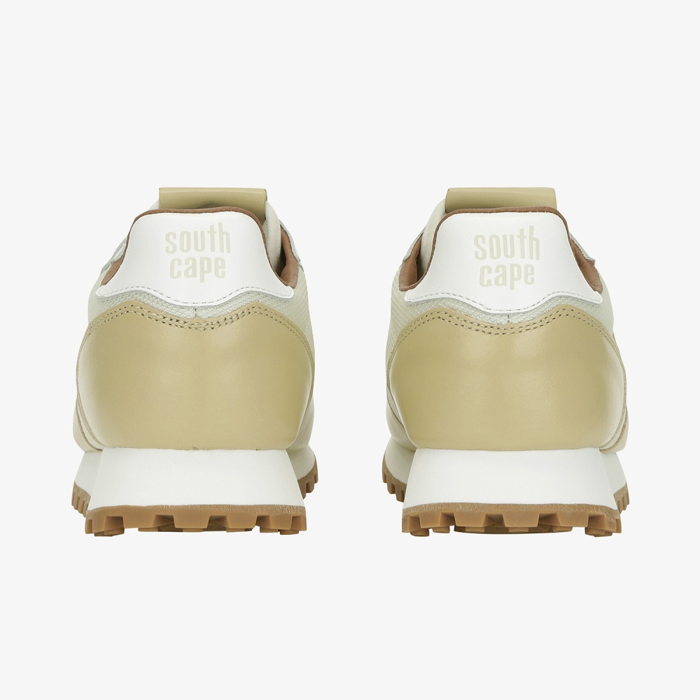 New Logo Color-Block Spikeless Shoes_LE