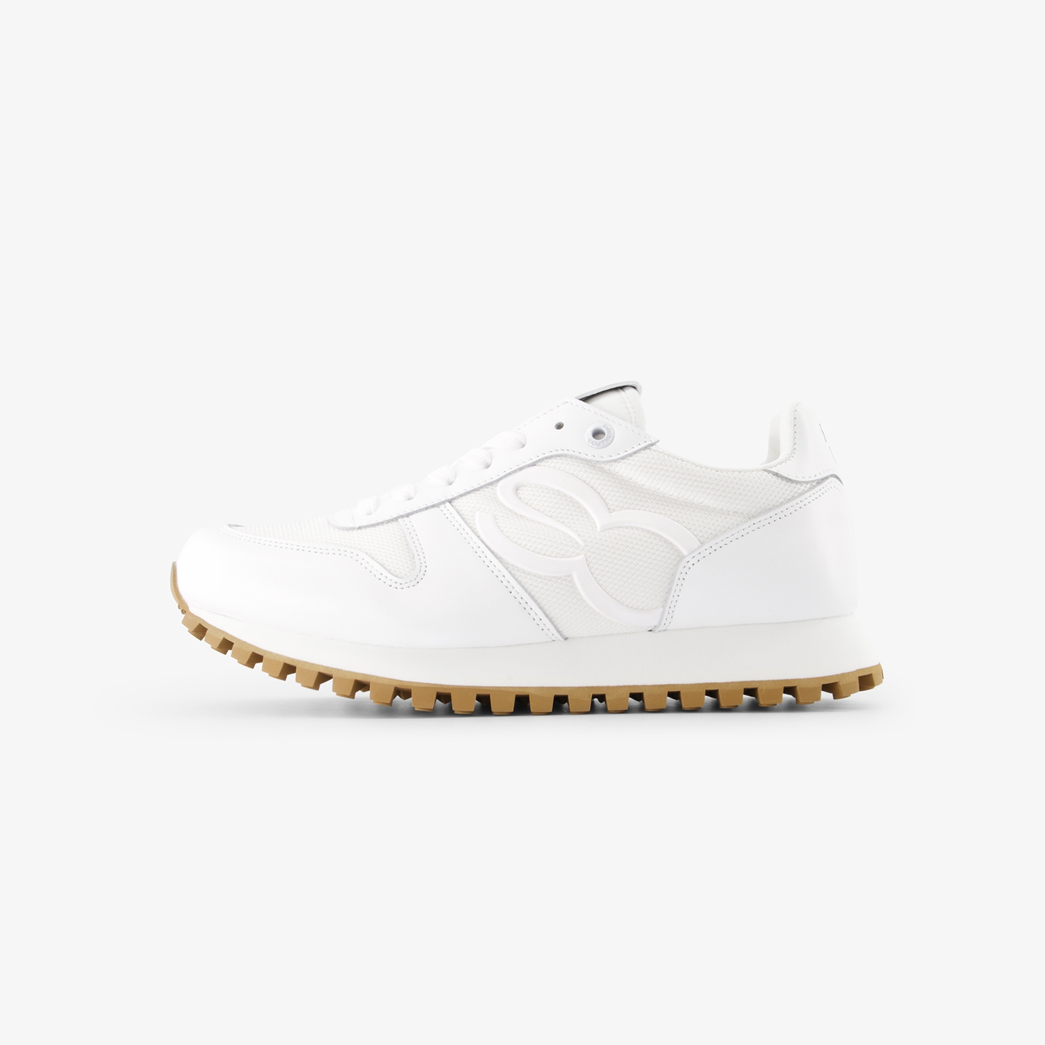 26 New Logo Spikeless Shoes_BE