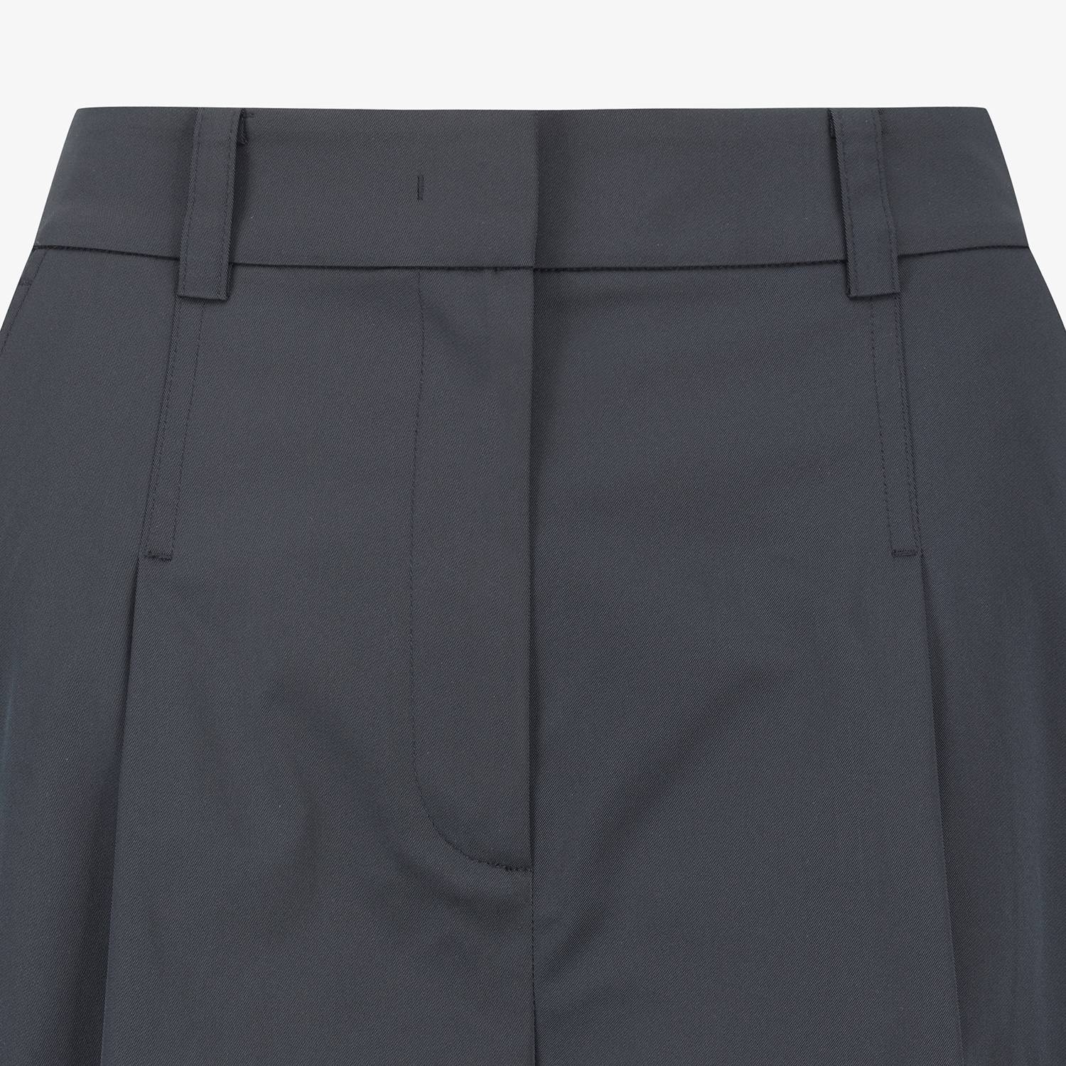 Out-Pocket Bermuda Shorts_DA
