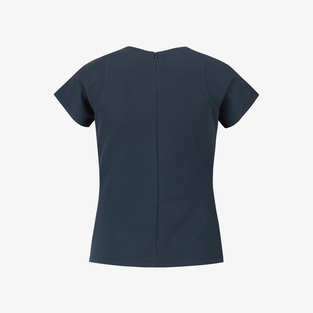 Slim-Fit Panelled T-Shirt_NA