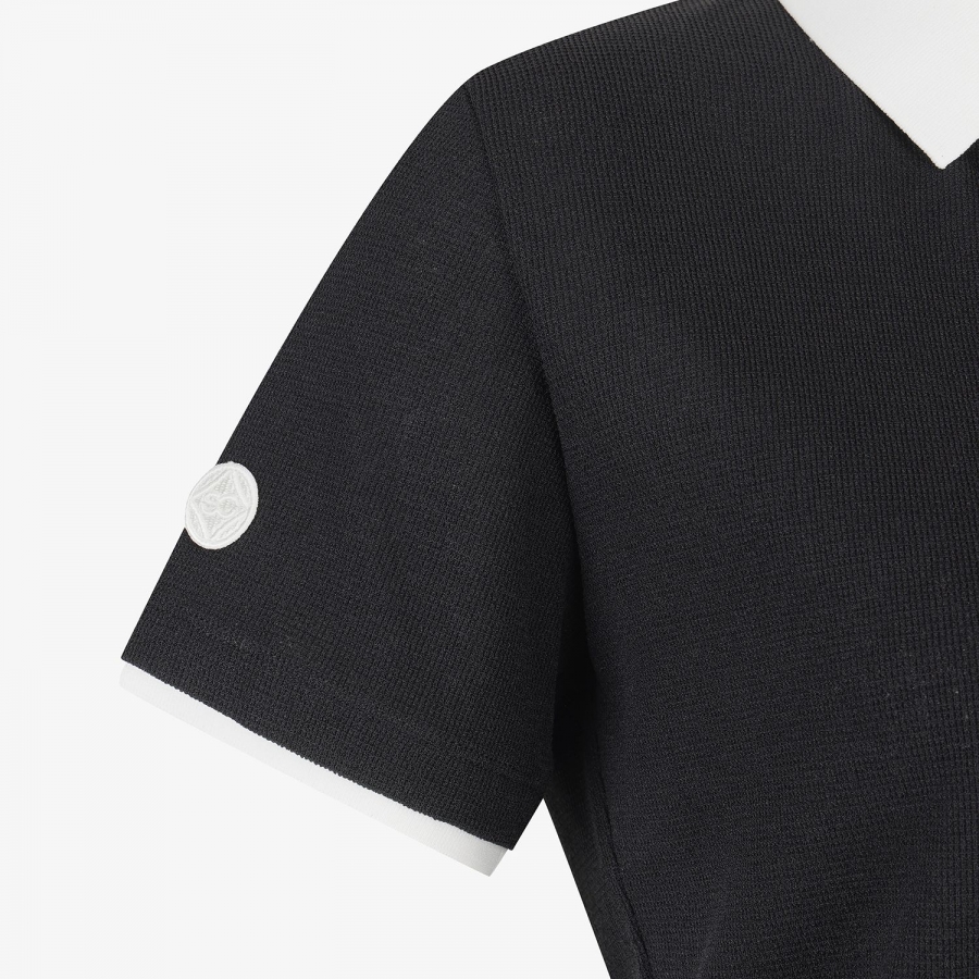 Waffle Texture Contrast Collar T-Shirt_BK