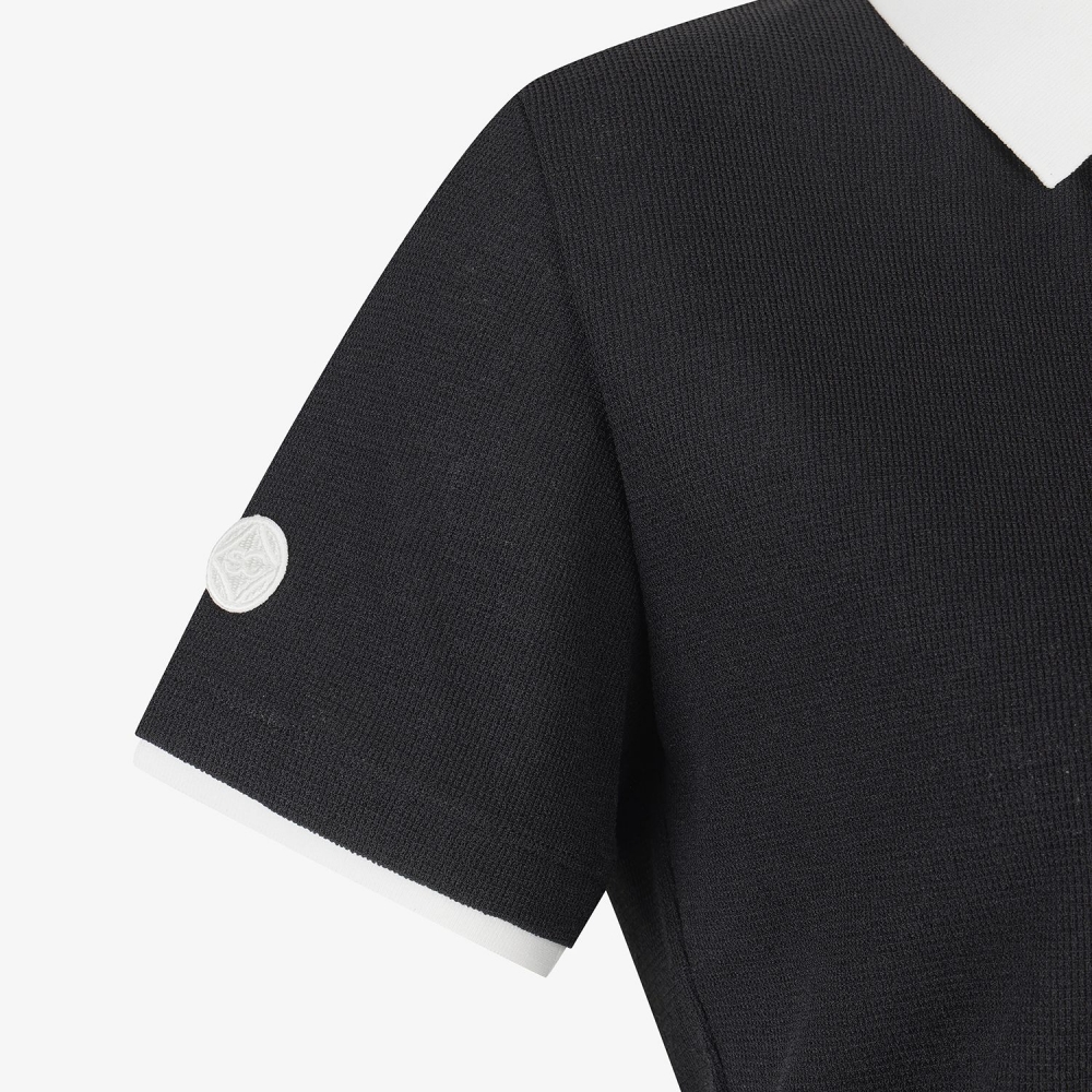 Waffle Texture Contrast Collar T-Shirt_BK