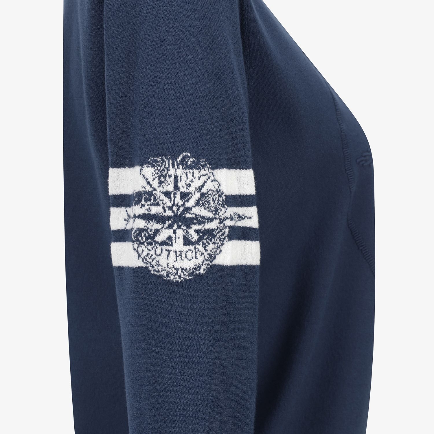 Southcross Embossed Round-Neck Knit_NA
