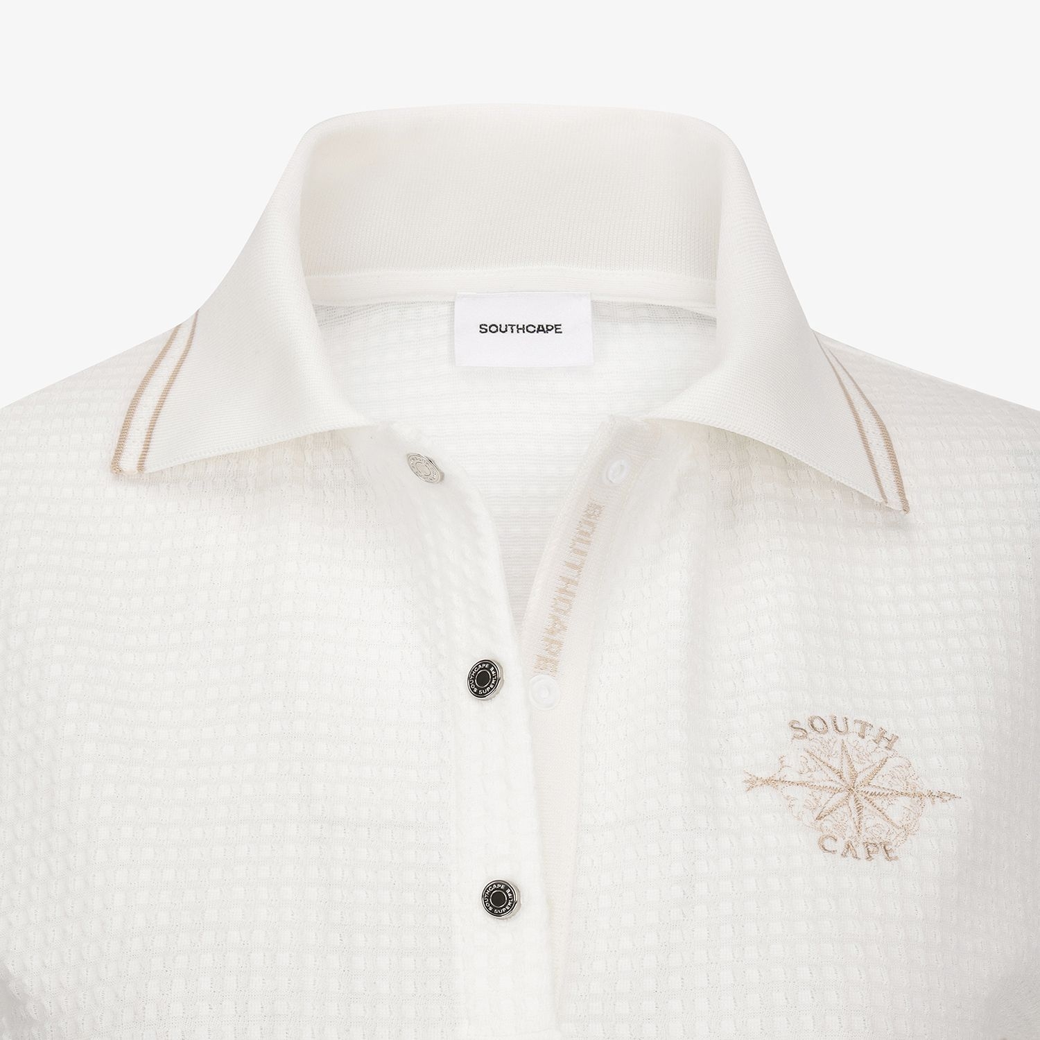 Embossed Waffle Texture Contrast-Collar T-Shirt_WT