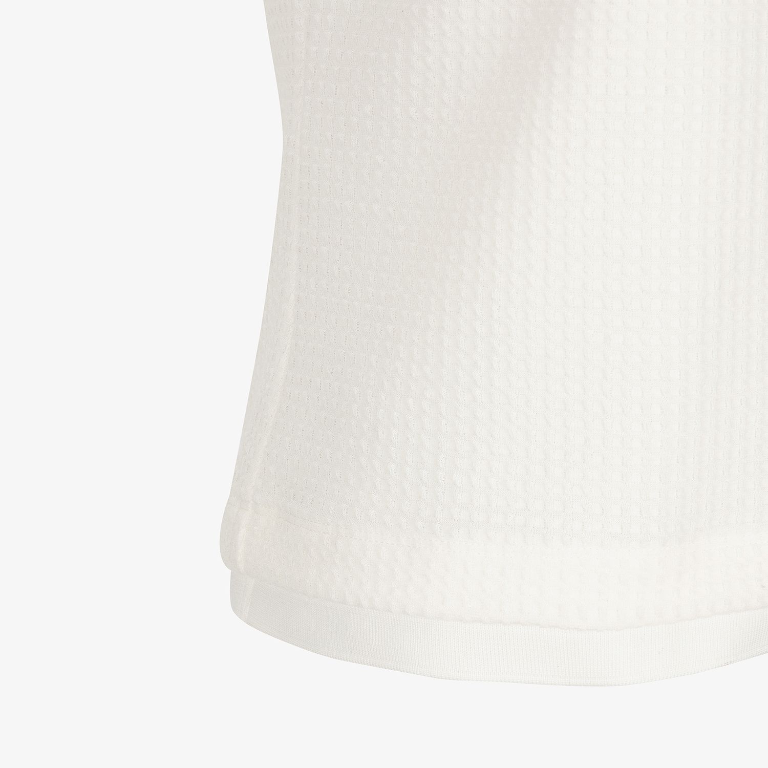 Waffle-Texture Collar T-Shirt_IV