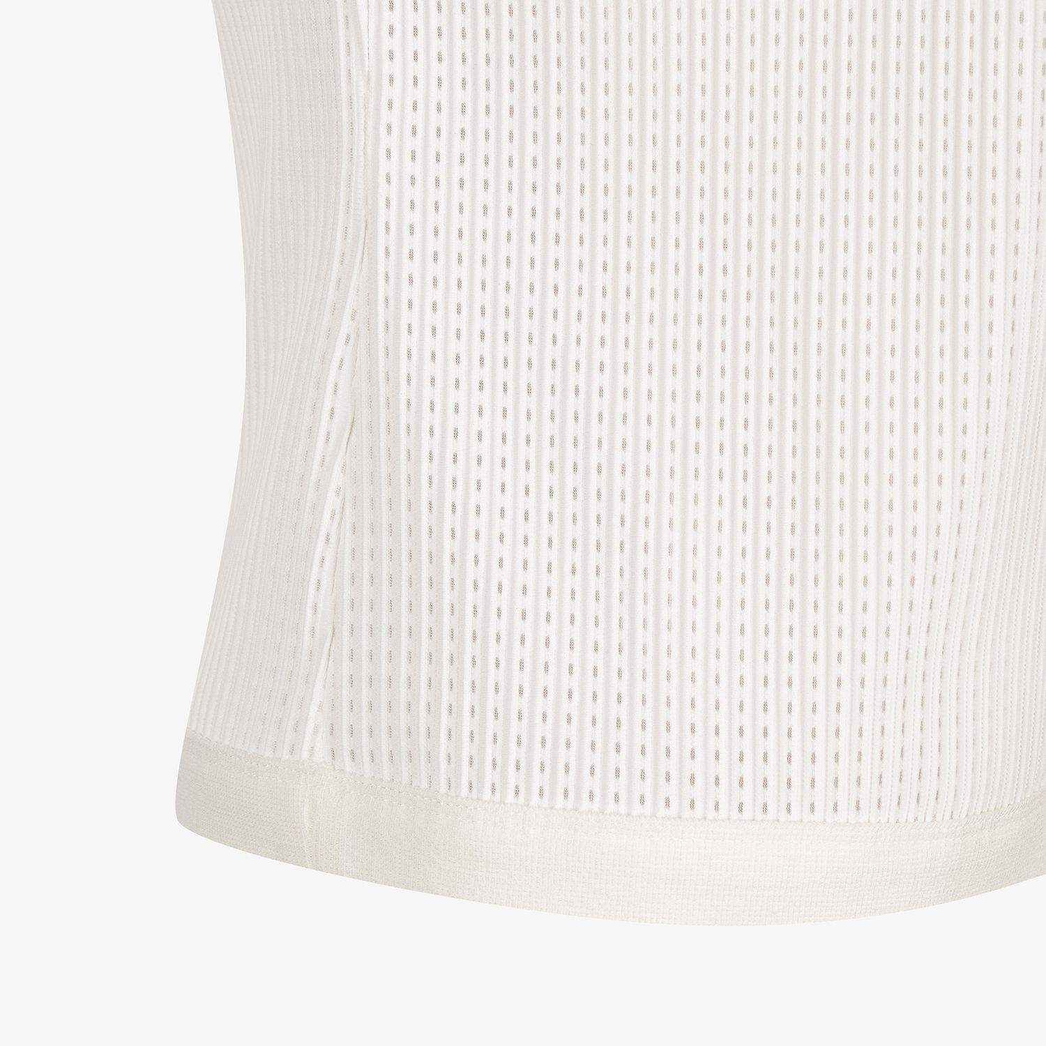Mesh Dot Logo Short Sleeve T-Shirt_WT