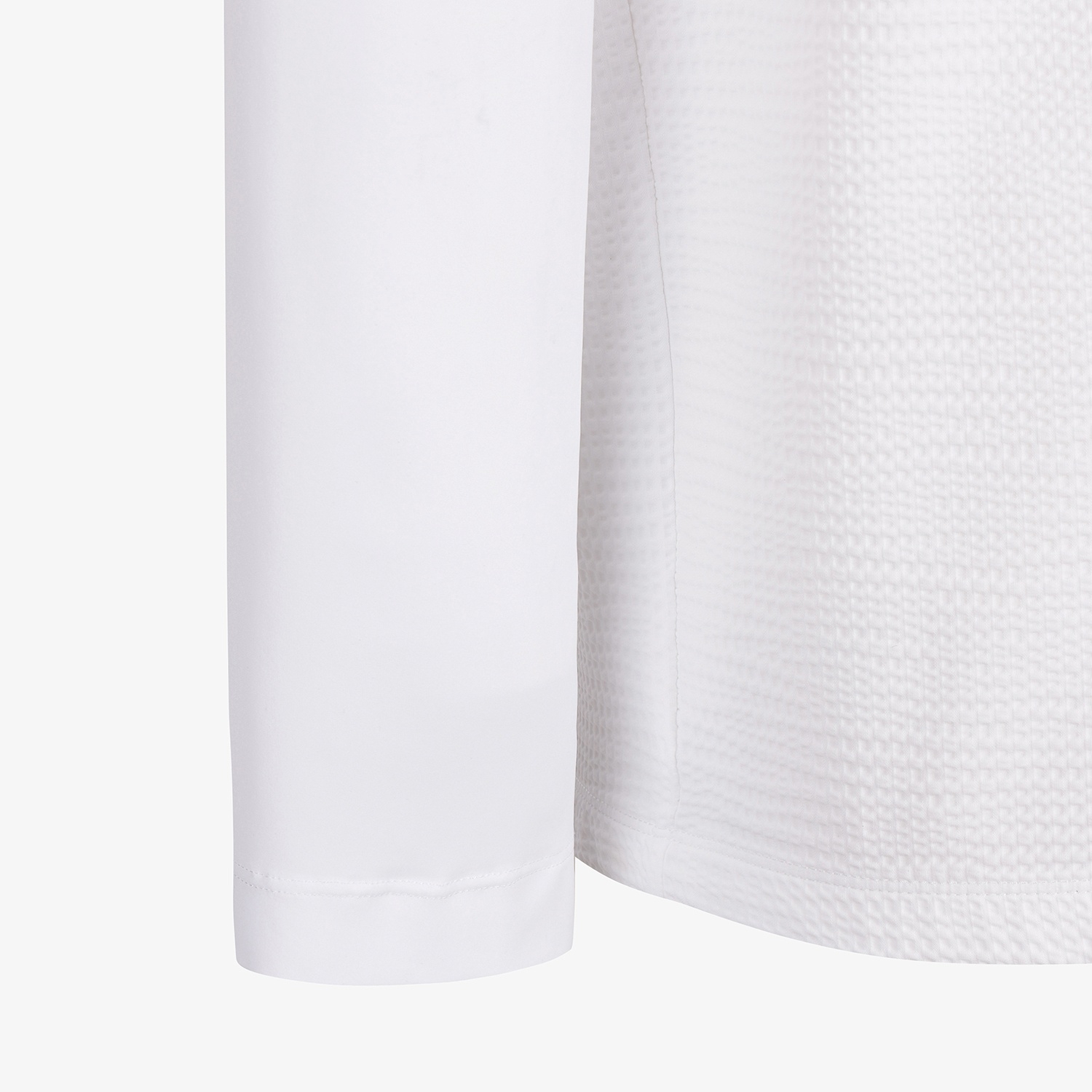 Layered V-Neck Performance T-Shirt_WT