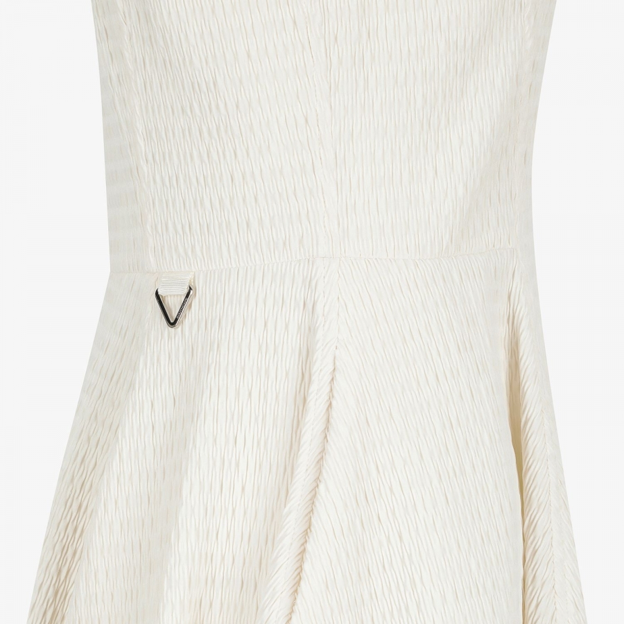 Full-Open Sleeveless Dress_IV