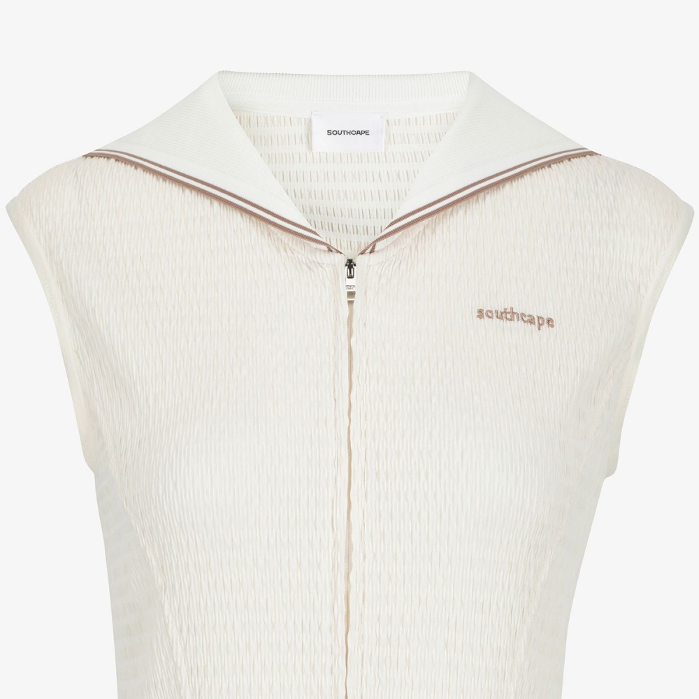Full-Open Sleeveless Dress_IV