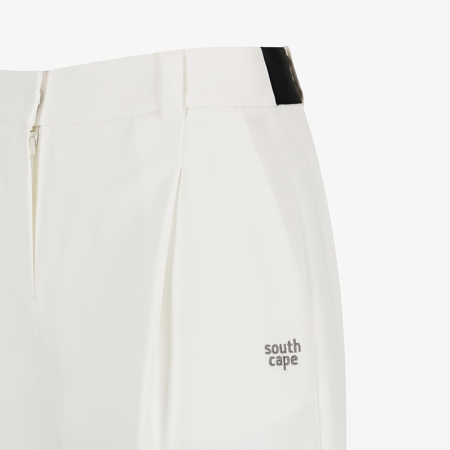 Pintuck Bermuda Pants_WT