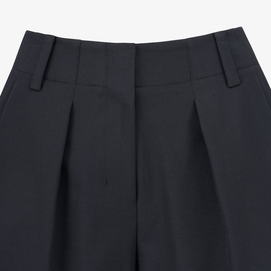 A-Line Pintuck Shorts_DA