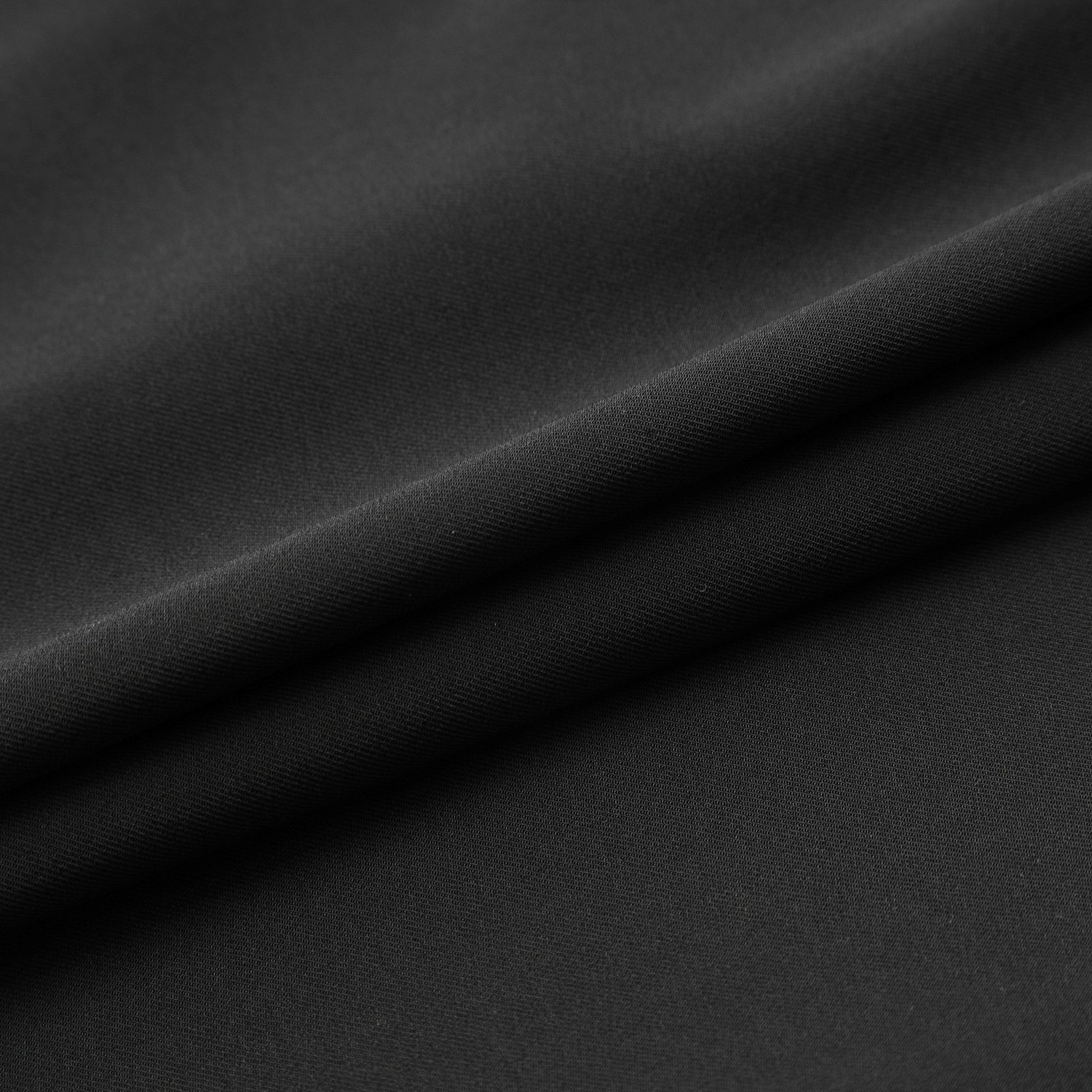 Belt Detail Volume Bermuda Shorts_BK